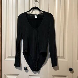 NWOT H&M Black Bodysuit. Size Medium